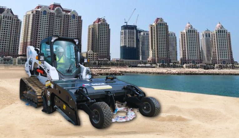 Beach Cleaning Services in Qatar | Bin Lift