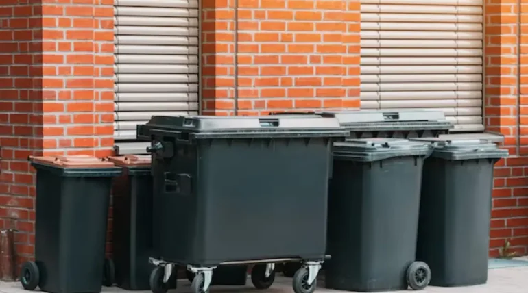 Bulk Garbage Bin Procurement in Qatar: Pricing, Logistics & Supply Planning