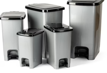 Pedal Lid Garbage Bins in Qatar: Hygienic Waste Solutions